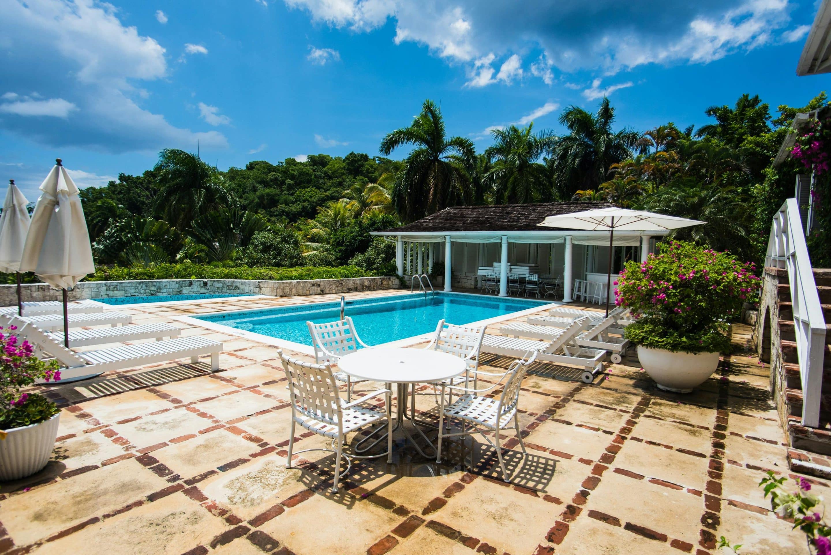 un credit immobilier pour acheter une villa avec piscine en guadeloupe